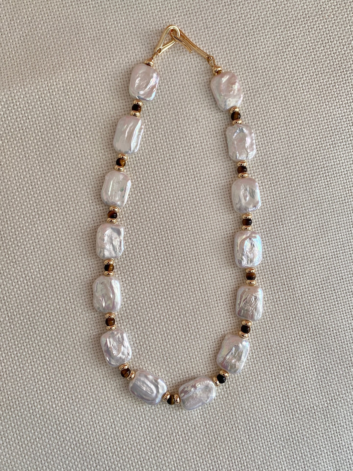 Elle Square Pearl necklace